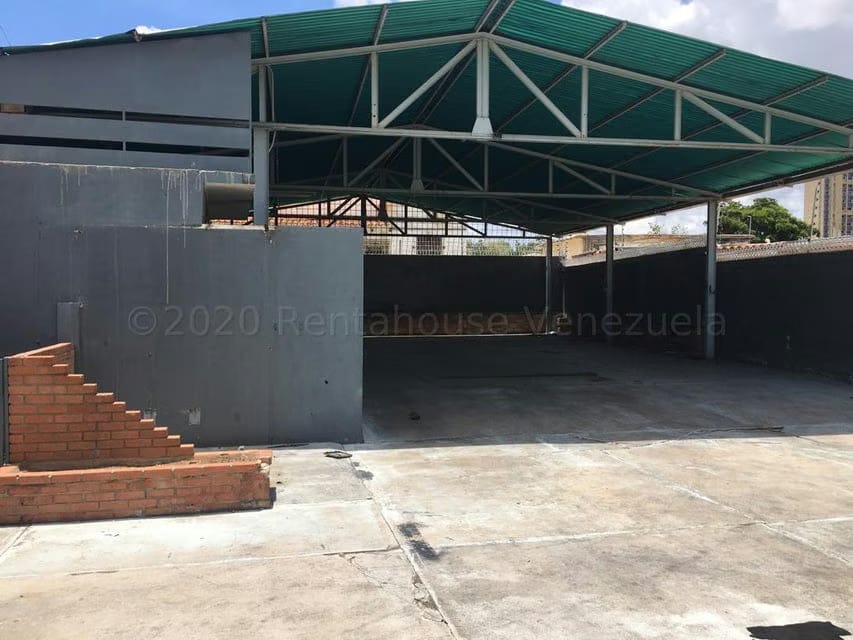 Comercial (Galpon - Deposito) en Venta en El Milagro, Zulia - 4