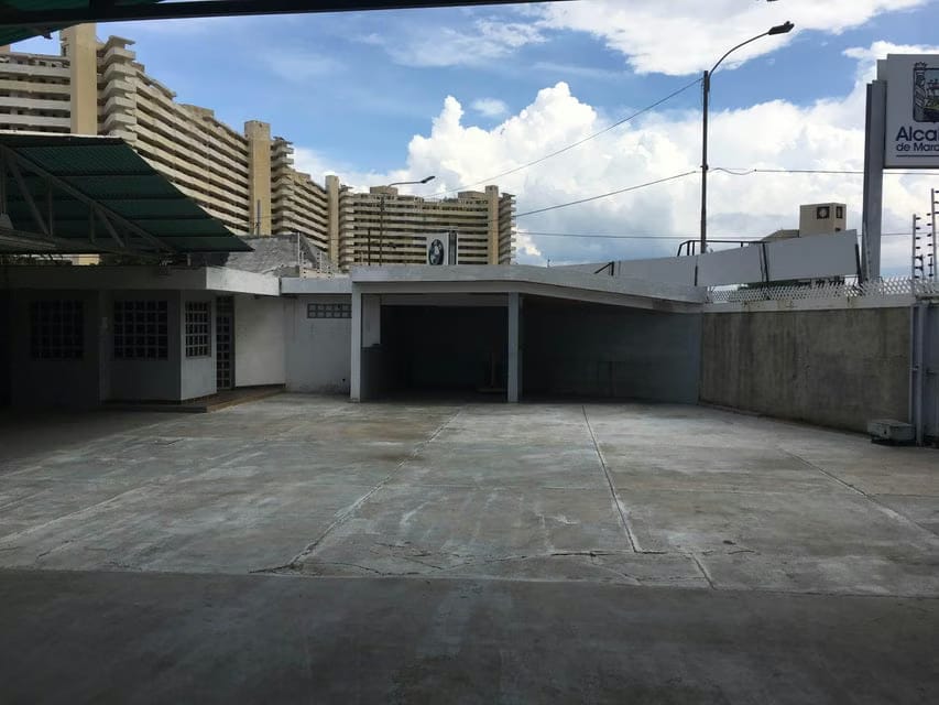 Comercial (Galpon - Deposito) en Venta en El Milagro, Zulia - 8