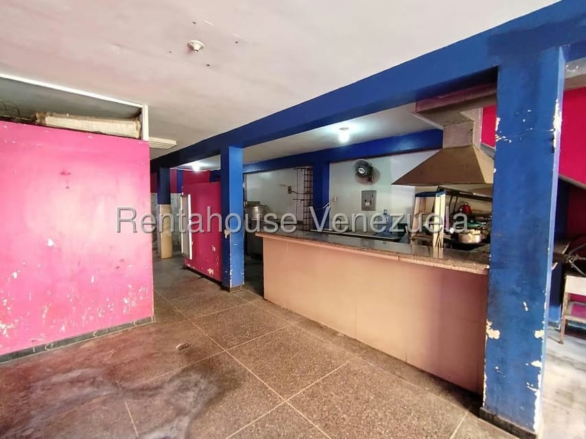 Comercial (Local Comercial) en Alquiler en Parroquia Catedral, Lara - 4
