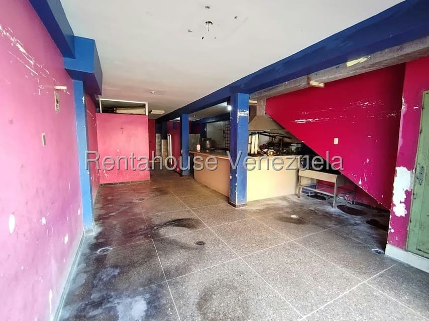 Comercial (Local Comercial) en Alquiler en Parroquia Catedral, Lara - 8