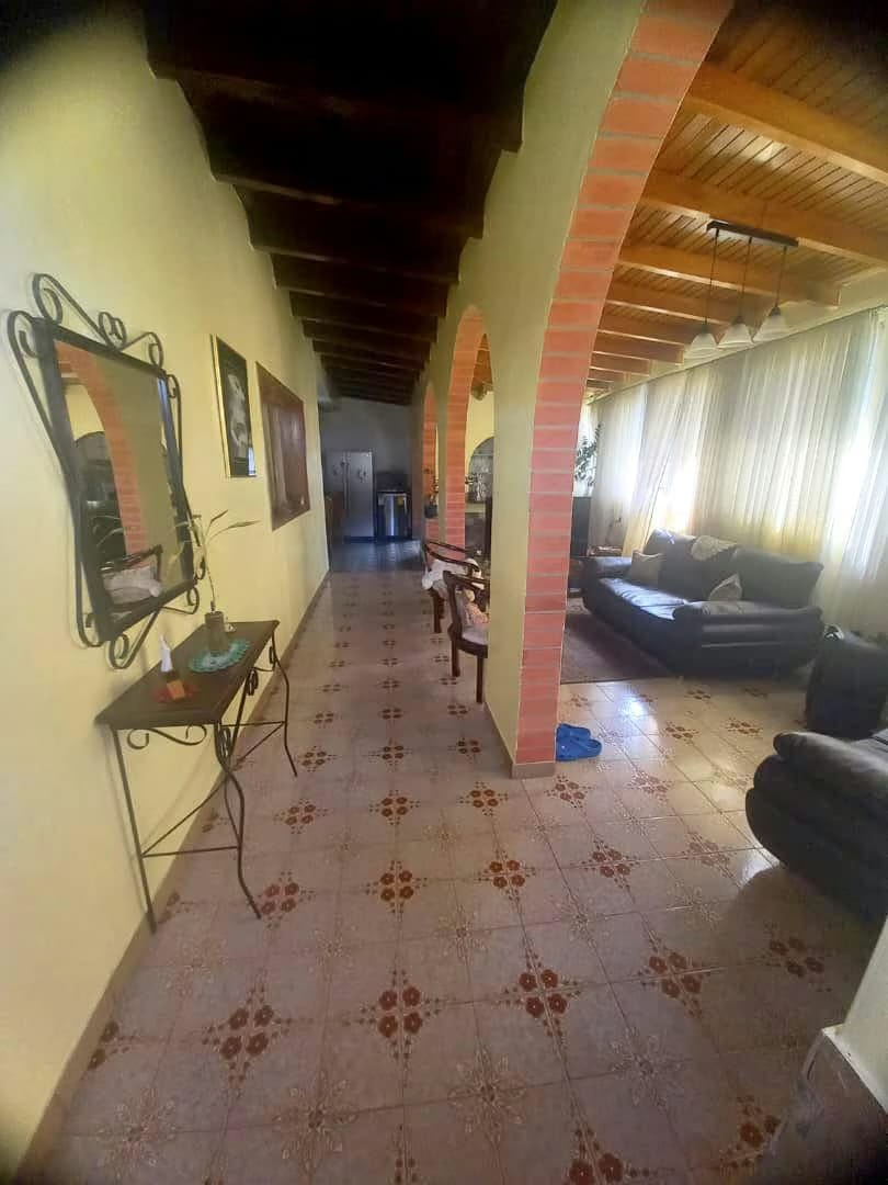 Casa en Venta - El Picacho - San Antonio de los Altos - Estado Miranda - 6