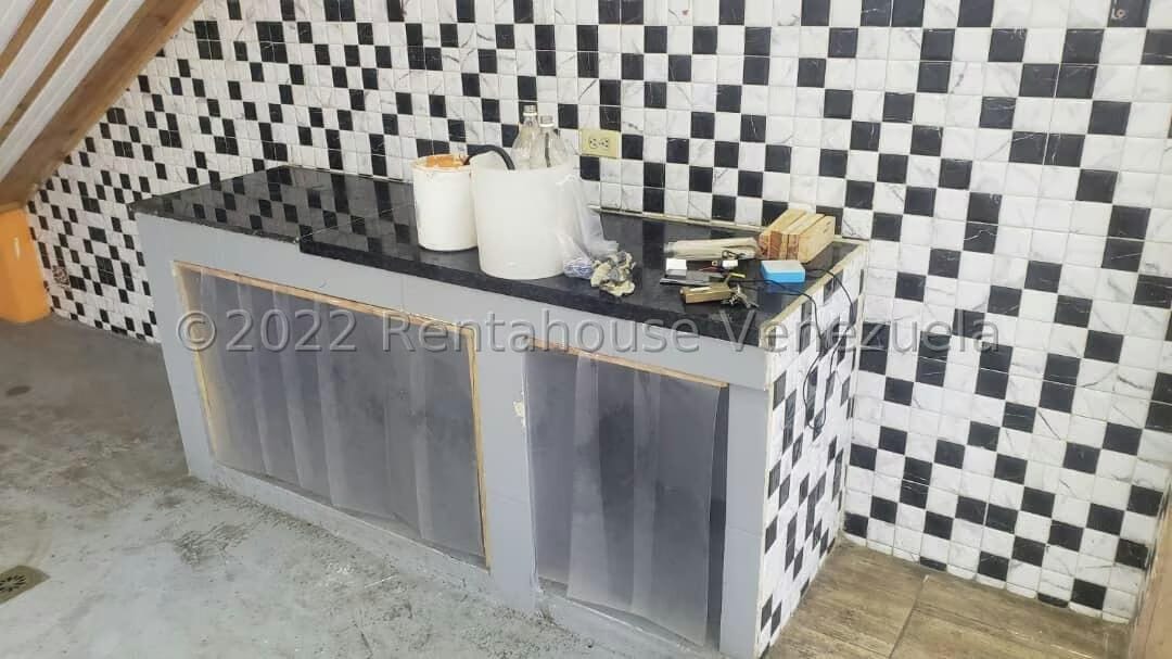 Comercial (Local Comercial) en Venta en Jorge Coll, Nueva Esparta - 9