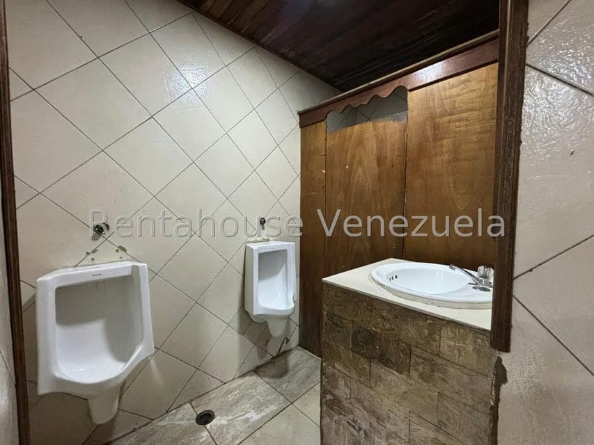 Comercial (Edificio) en Venta en El Junko Country Club, Vargas - 14