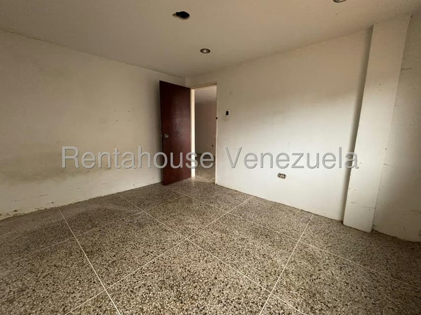 Comercial (Edificio) en Venta en El Junko Country Club, Vargas - 36