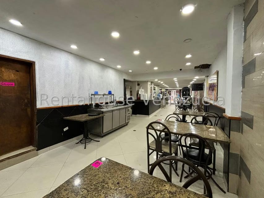 Comercial (Edificio) en Venta en El Junko Country Club, Vargas - 5