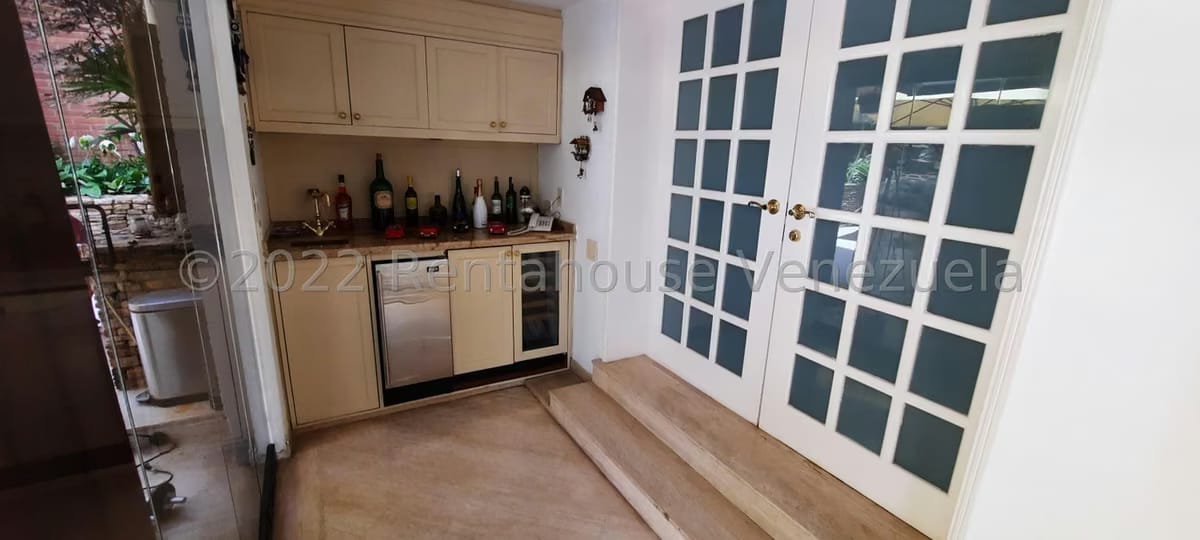 Apartamento (1 Nivel) en Alquiler en Colinas de Valle Arriba, Distrito Metropolitano - 20