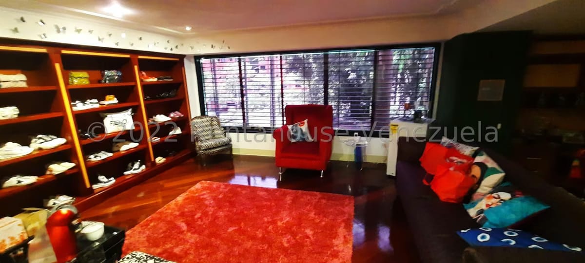 Apartamento (1 Nivel) en Alquiler en Colinas de Valle Arriba, Distrito Metropolitano - 50