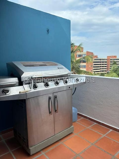 Apartamento (1 Nivel) en Alquiler en Av Americo Vespucio, Anzoategui - 14