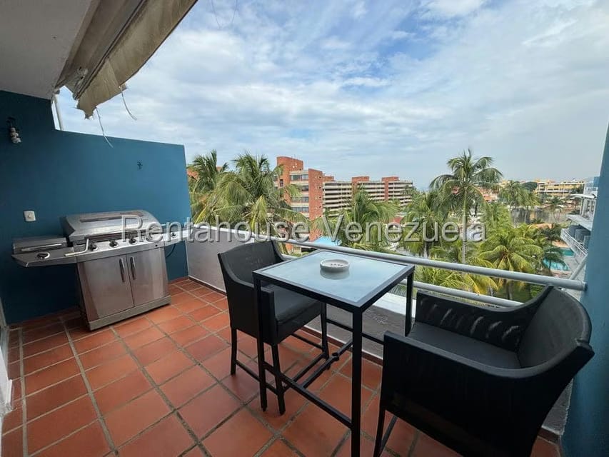 Apartamento (1 Nivel) en Alquiler en Av Americo Vespucio, Anzoategui - 21