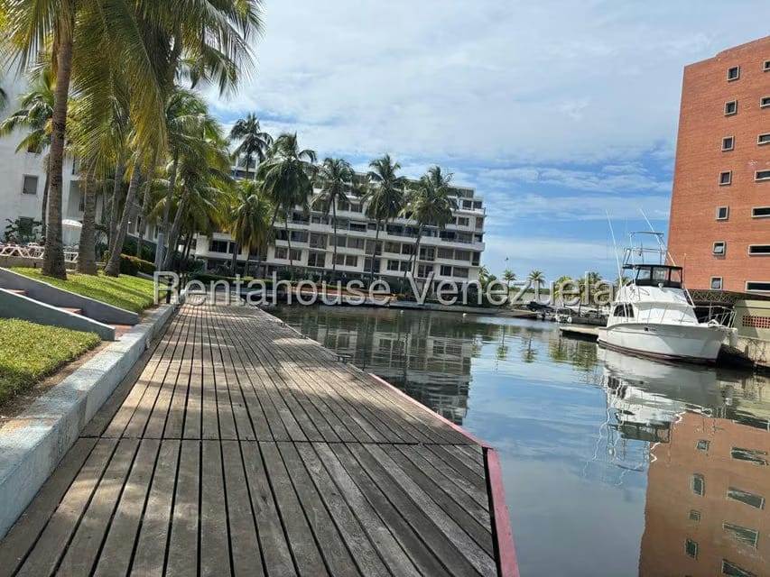 Apartamento (1 Nivel) en Alquiler en Av Americo Vespucio, Anzoategui - 7