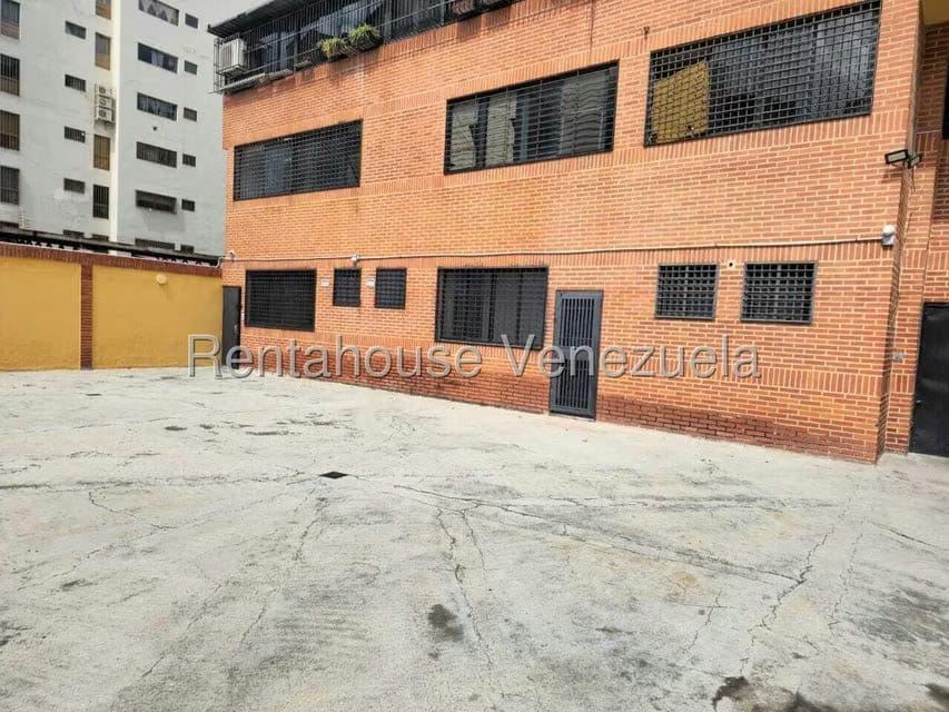 Comercial (Local Comercial) en Alquiler en El Paraiso, Distrito Metropolitano - 15