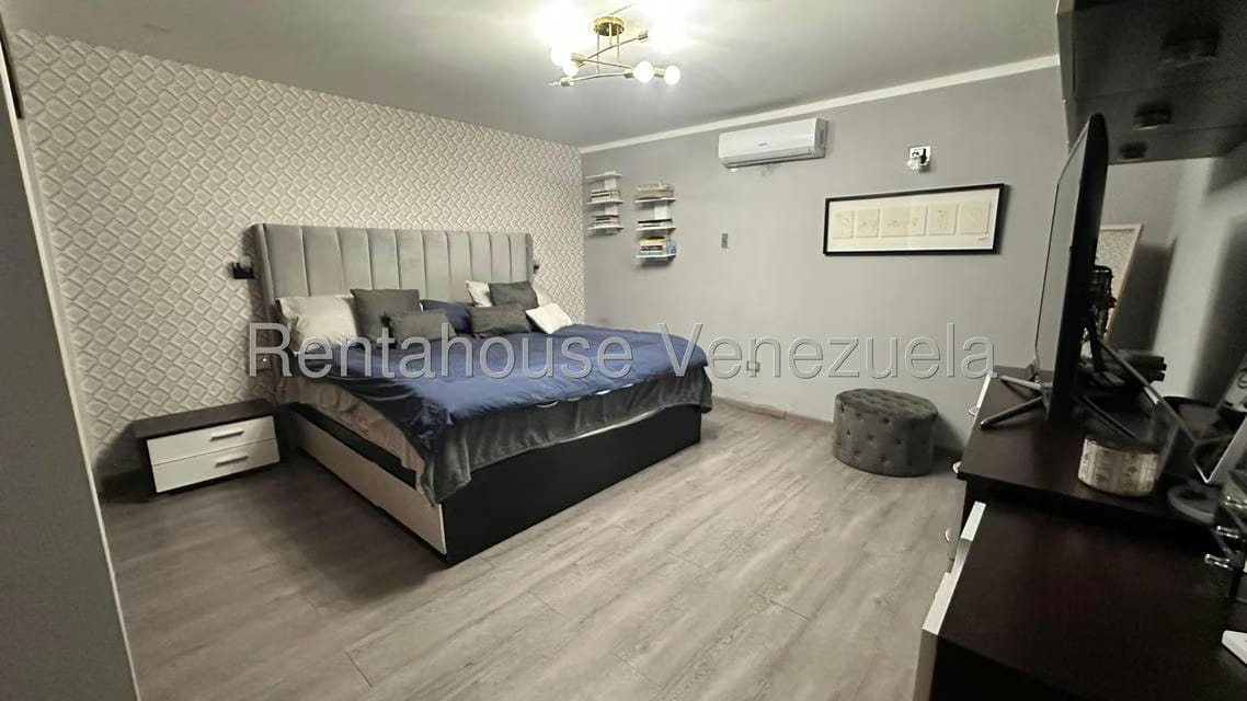 Apartamento (Planta Baja) en Venta en La Tahona, Distrito Metropolitano - 18