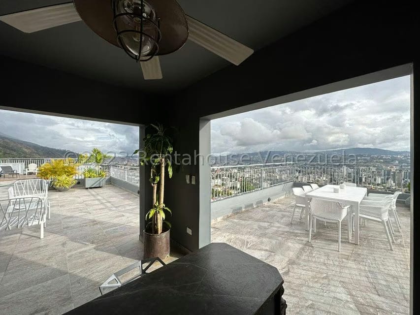 Apartamento (Duplex) en Venta en Altamira, Distrito Metropolitano - 16