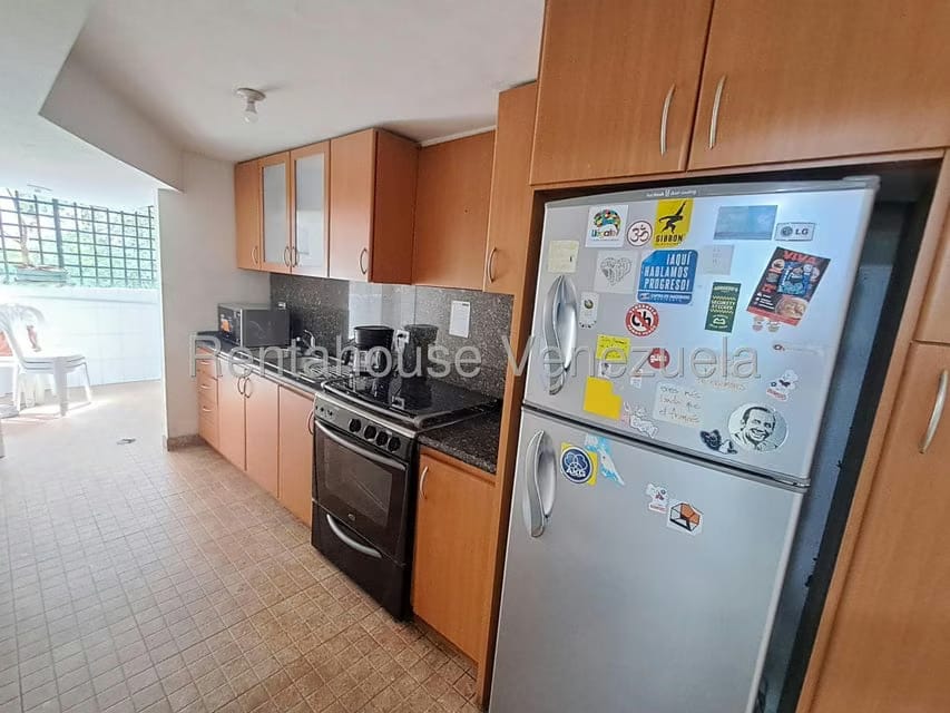 Comercial (Oficina) en Alquiler en Los Palos Grandes, Distrito Metropolitano - 31