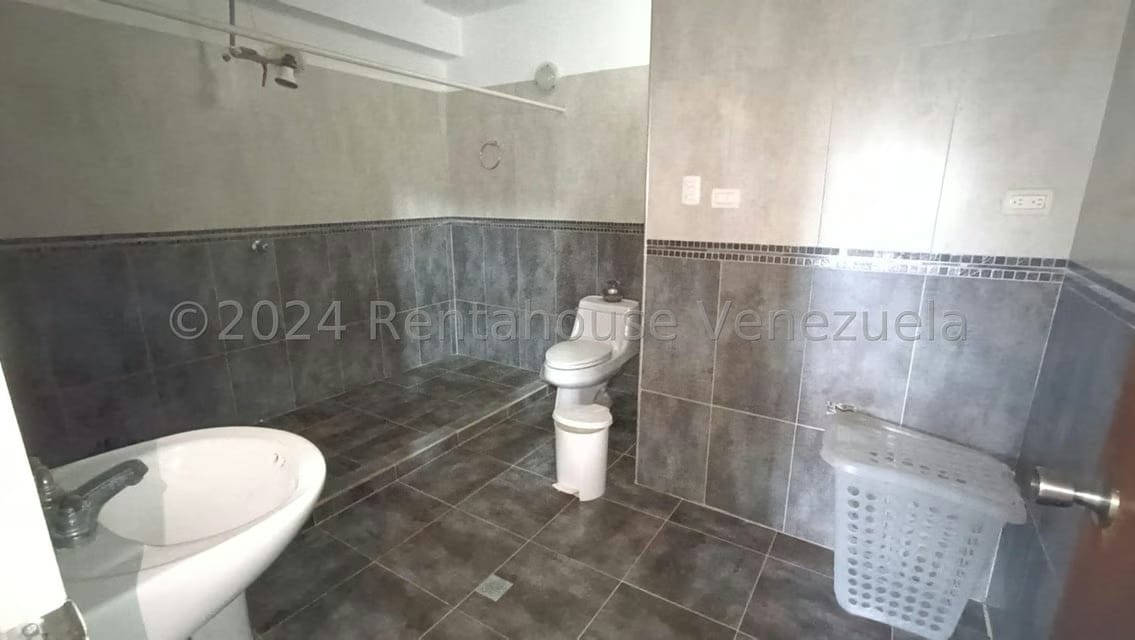 Casa (Duplex) en Venta en Monte Claro, Distrito Metropolitano - 22