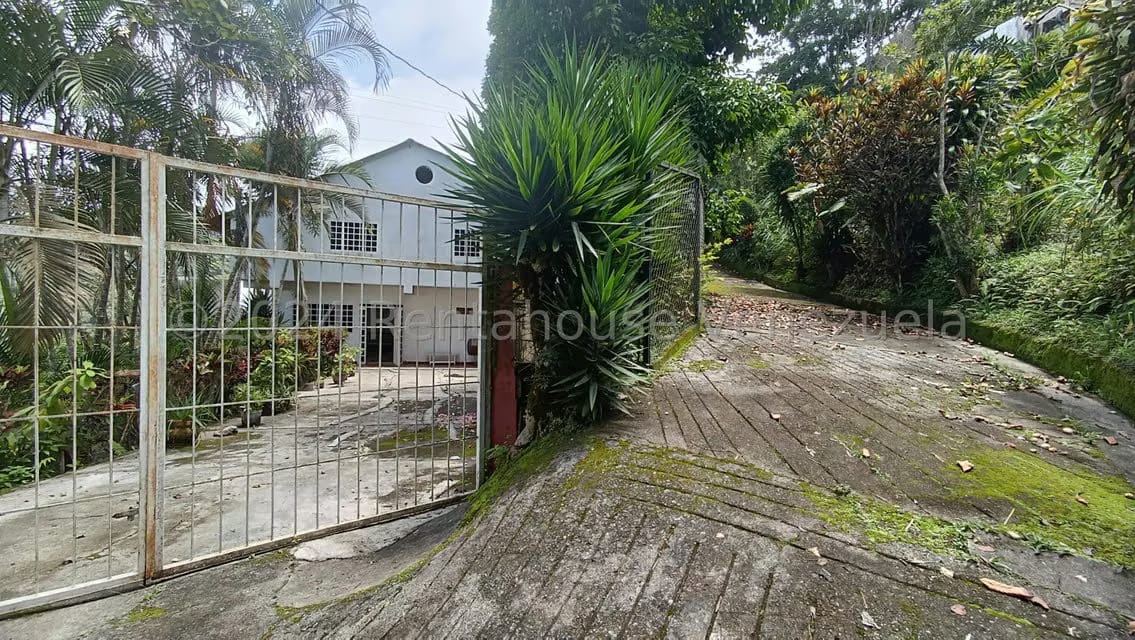 Casa (Duplex) en Venta en Monte Claro, Distrito Metropolitano - 25