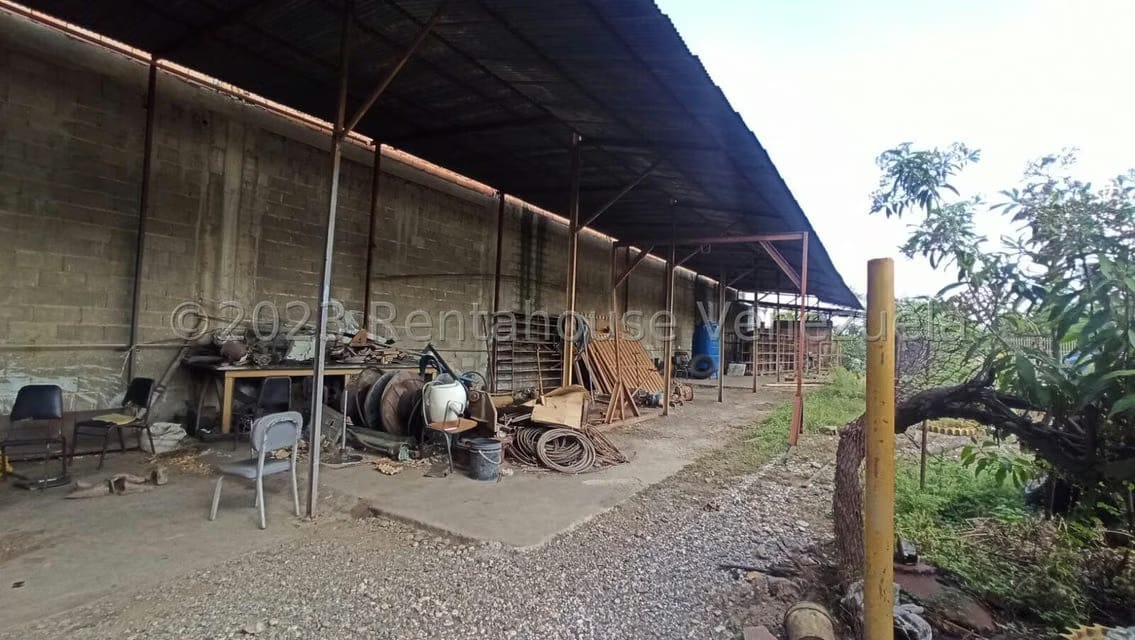 Comercial (Local Comercial) en Venta en Zona Industrial 1, Lara - 14