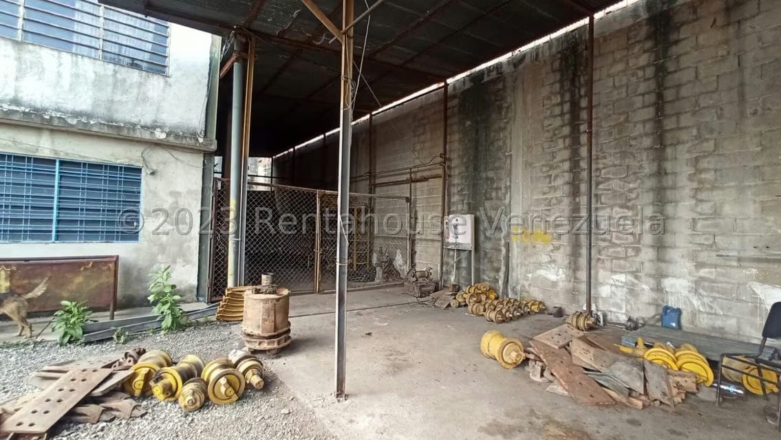 Comercial (Local Comercial) en Venta en Zona Industrial 1, Lara - 16