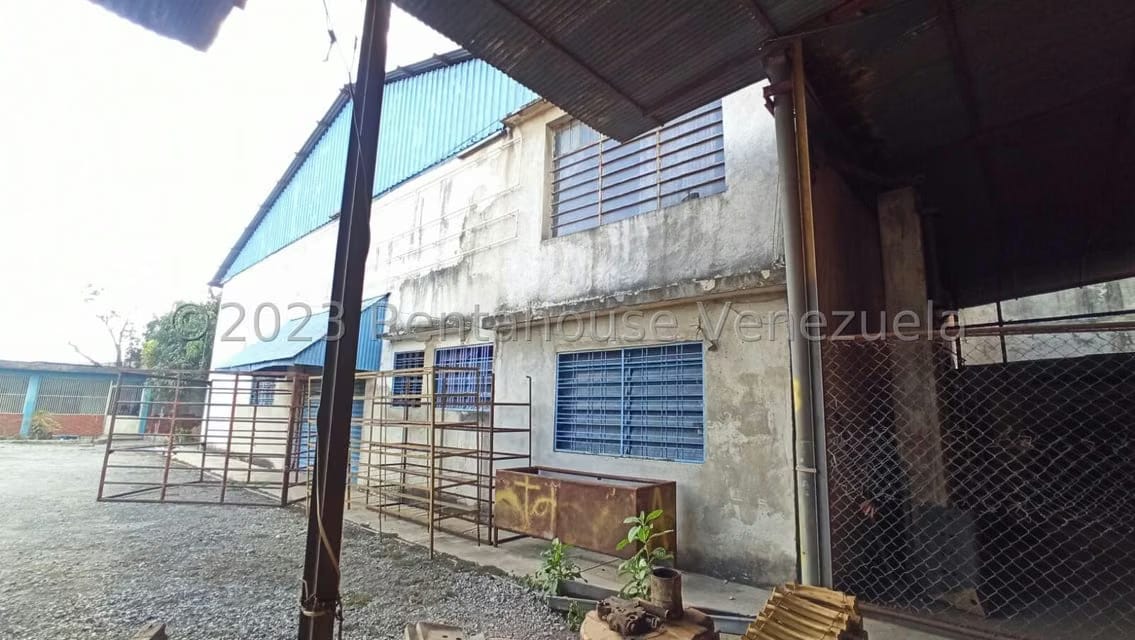 Comercial (Local Comercial) en Venta en Zona Industrial 1, Lara - 22