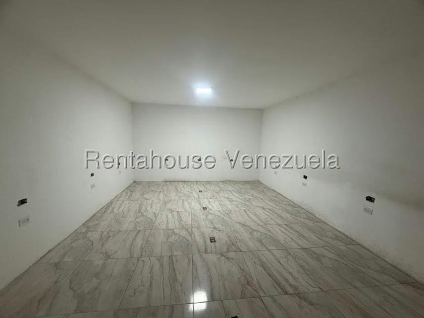 Comercial (Galpon - Deposito) en Venta en Mampote, Miranda - 6
