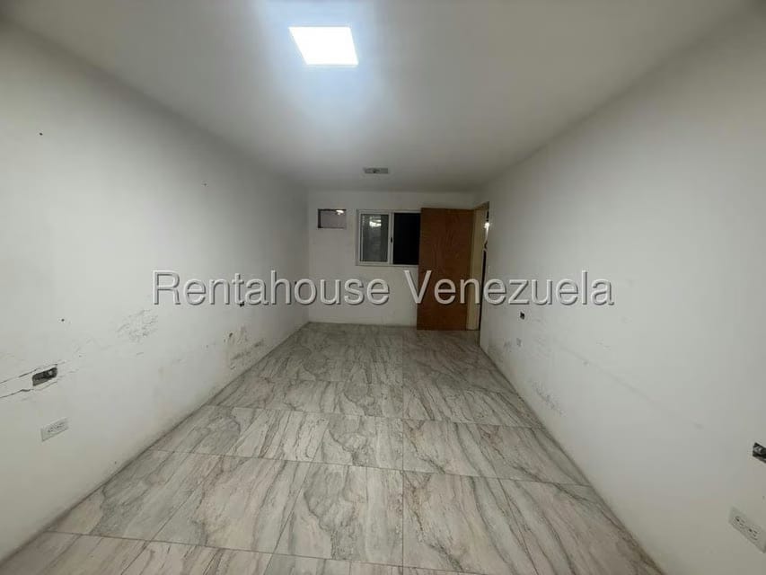 Comercial (Galpon - Deposito) en Venta en Mampote, Miranda - 9