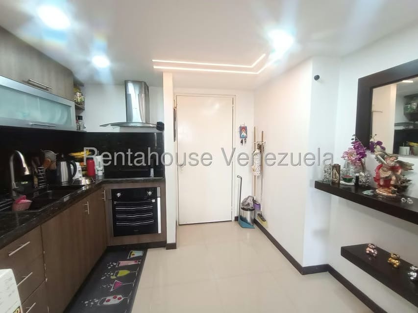 Apartamento (Penthouse) en Venta en Miravila, Distrito Metropolitano - 12