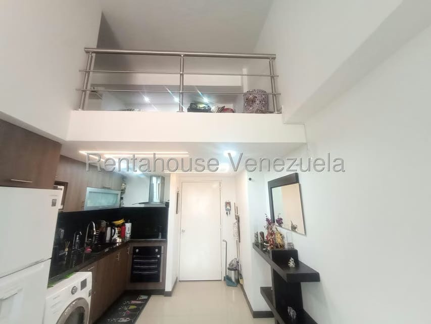 Apartamento (Penthouse) en Venta en Miravila, Distrito Metropolitano - 16