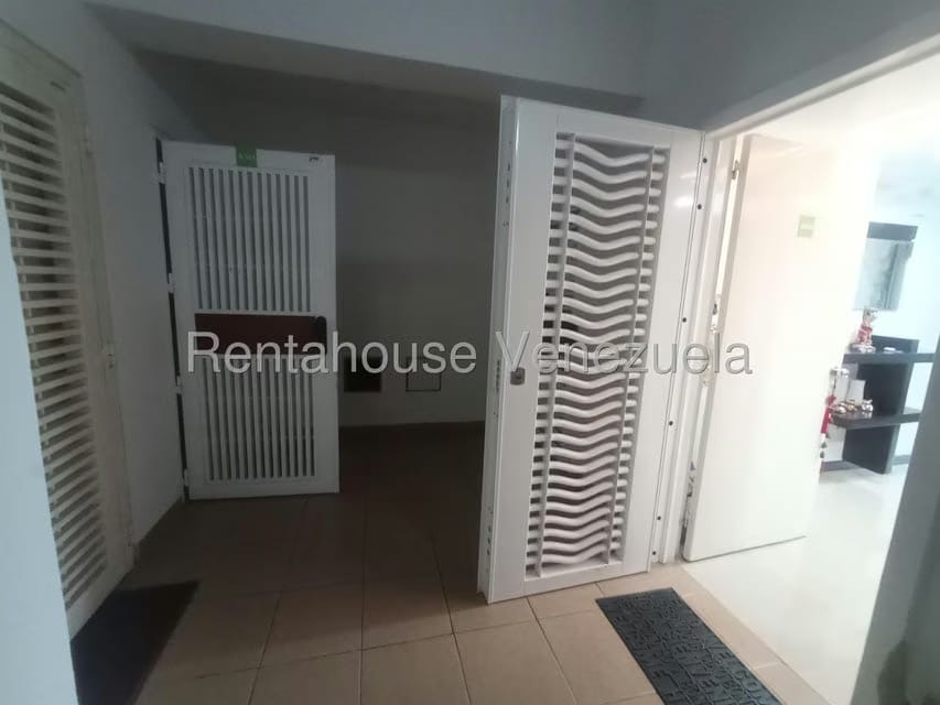 Apartamento (Penthouse) en Venta en Miravila, Distrito Metropolitano - 3