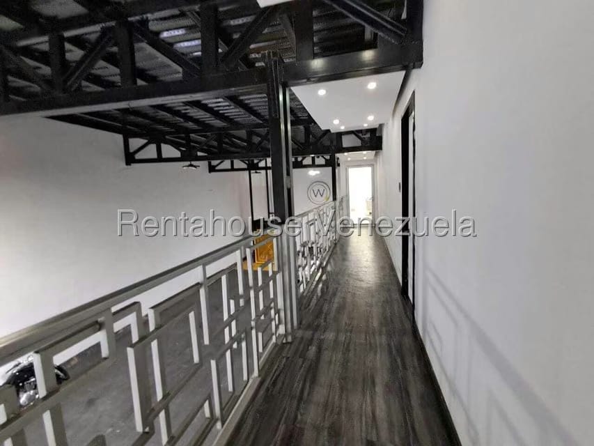 Comercial (Edificio) en Venta en Michelena, Carabobo - 12