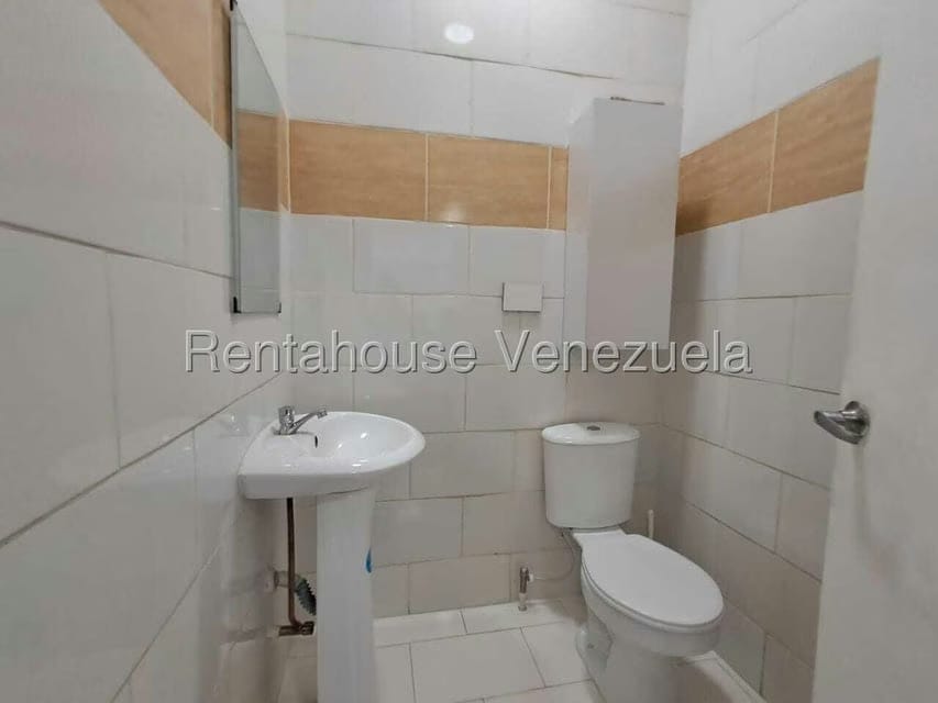 Comercial (Edificio) en Venta en Michelena, Carabobo - 31