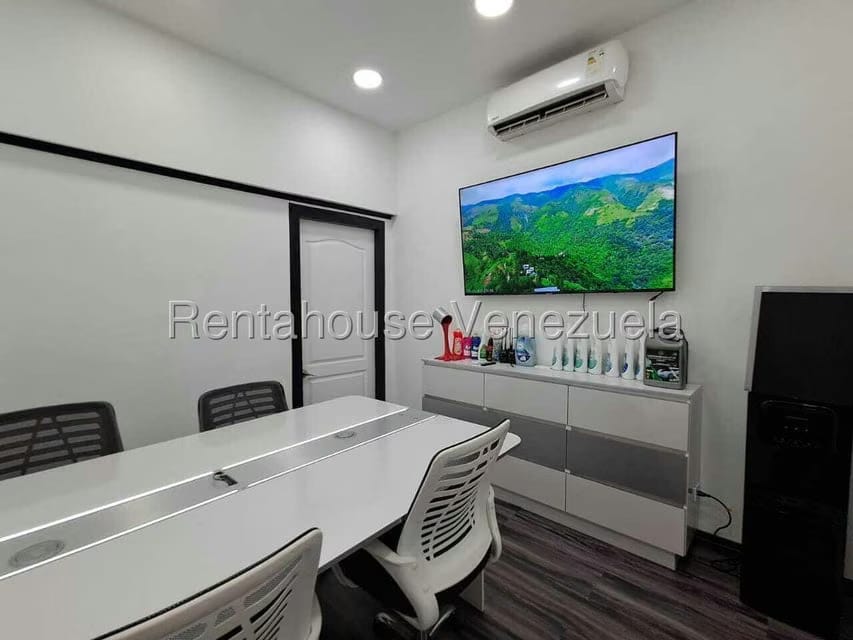 Comercial (Edificio) en Venta en Michelena, Carabobo - 38
