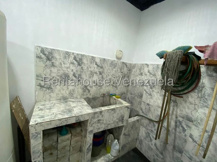Comercial (Edificio) en Venta en Michelena, Carabobo - 46