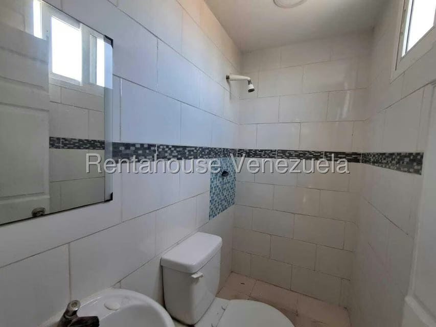Comercial (Edificio) en Venta en Michelena, Carabobo - 53