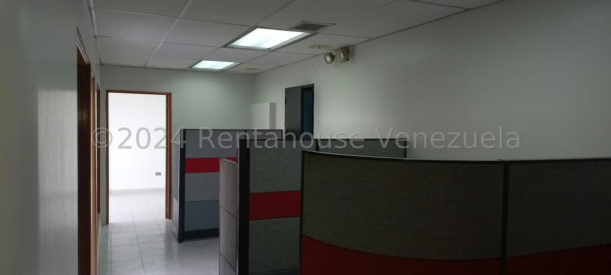 Comercial (Oficina) en Alquiler en Los Samanes, Distrito Metropolitano - 13