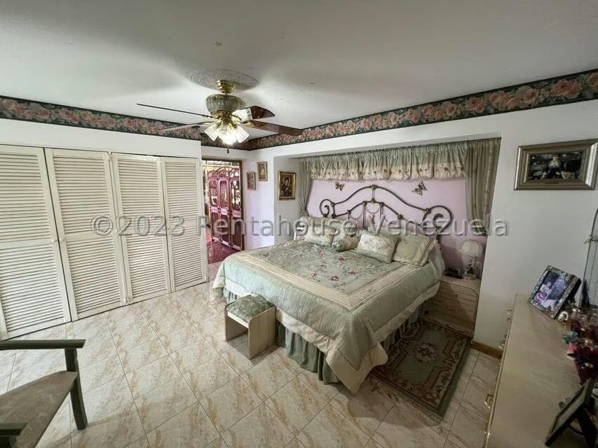 Apartamento (Penthouse) en Venta en Los Naranjos del Cafetal, Distrito Metropolitano - 26