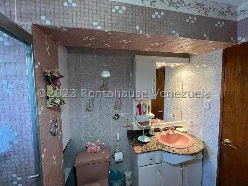 Apartamento (Penthouse) en Venta en Los Naranjos del Cafetal, Distrito Metropolitano - 34