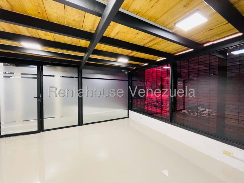 Comercial (Local Comercial) en Venta en La Trinidad, Aragua - 14