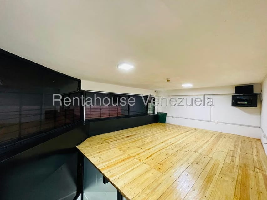 Comercial (Local Comercial) en Venta en La Trinidad, Aragua - 17