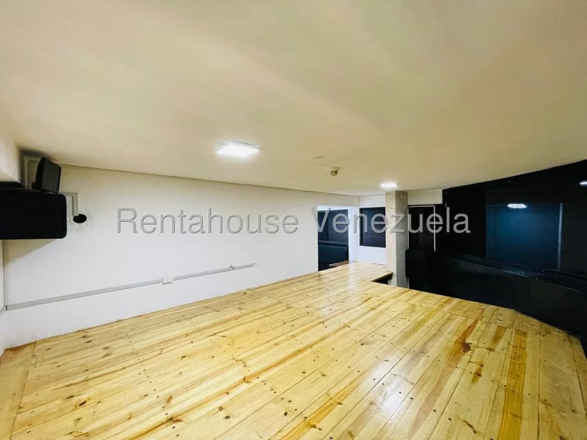Comercial (Local Comercial) en Venta en La Trinidad, Aragua - 20
