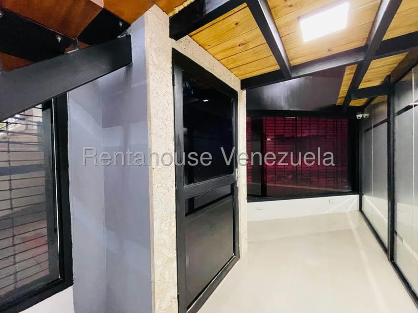Comercial (Local Comercial) en Venta en La Trinidad, Aragua - 10