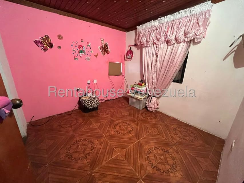Casa (1 Nivel) en Venta en Zona Centro, Aragua - 22