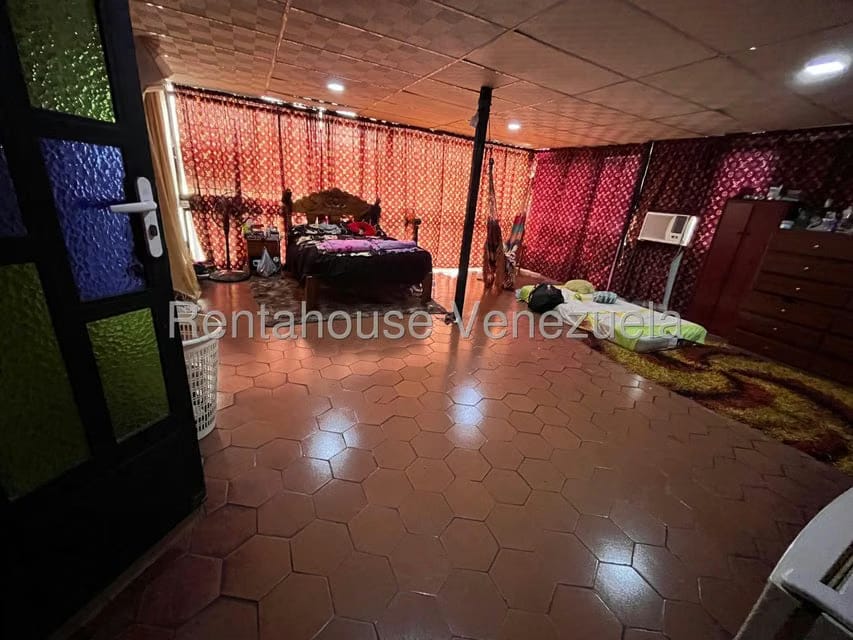 Casa (1 Nivel) en Venta en Zona Centro, Aragua - 27