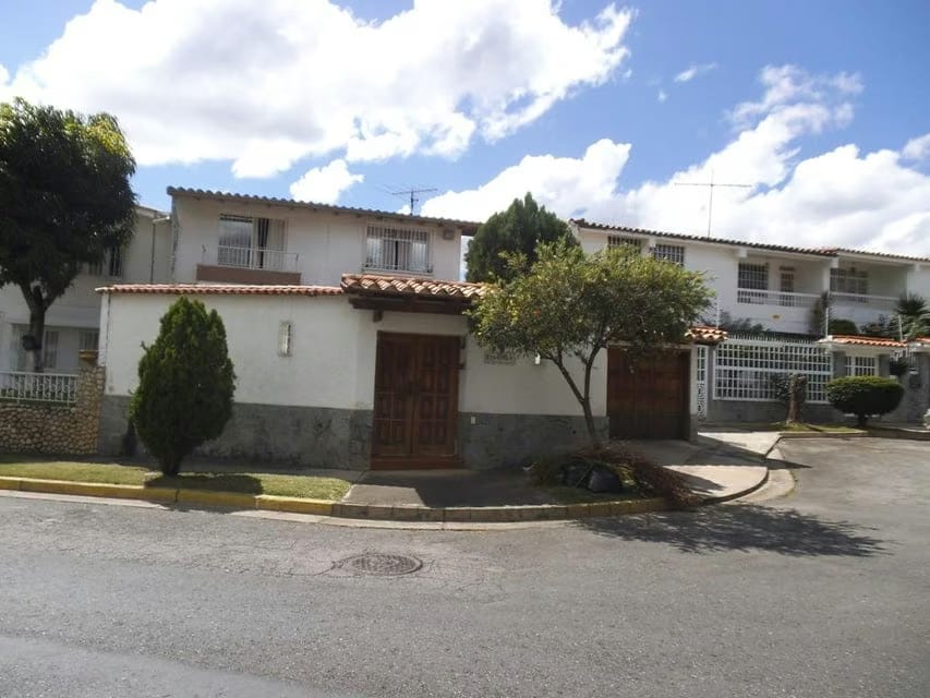 Casa (Multipes Niveles) en Venta en Macaracuay, Distrito Metropolitano