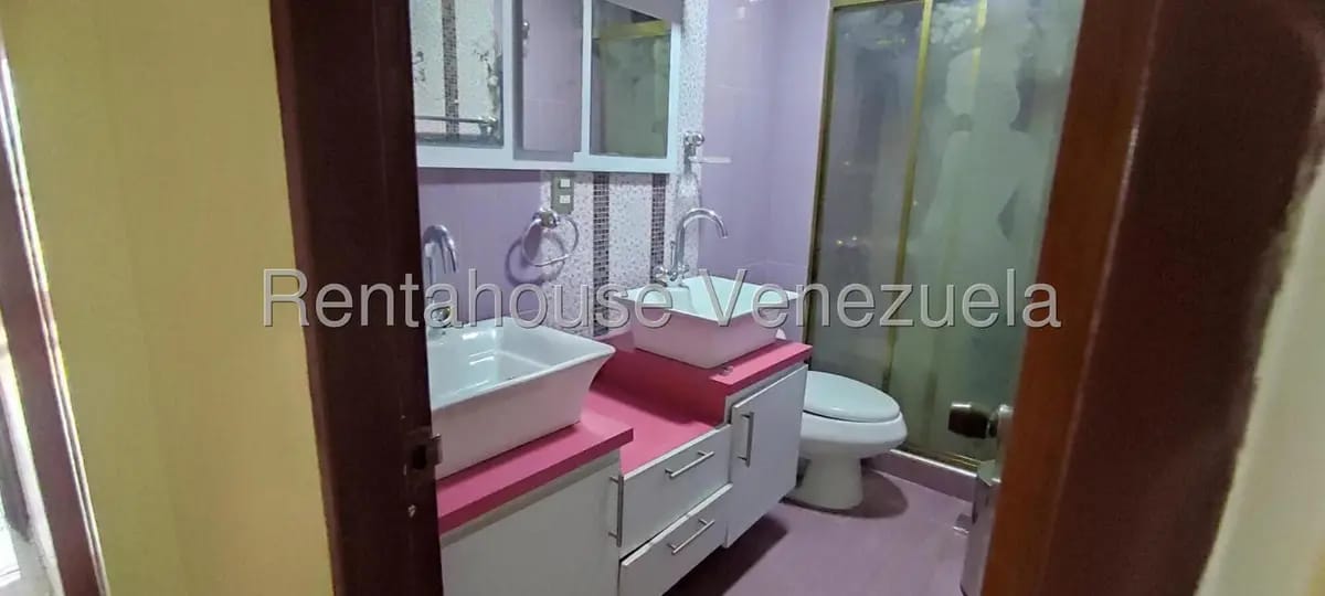 Apartamento (Penthouse) en Venta en El Paraiso, Distrito Metropolitano - 24