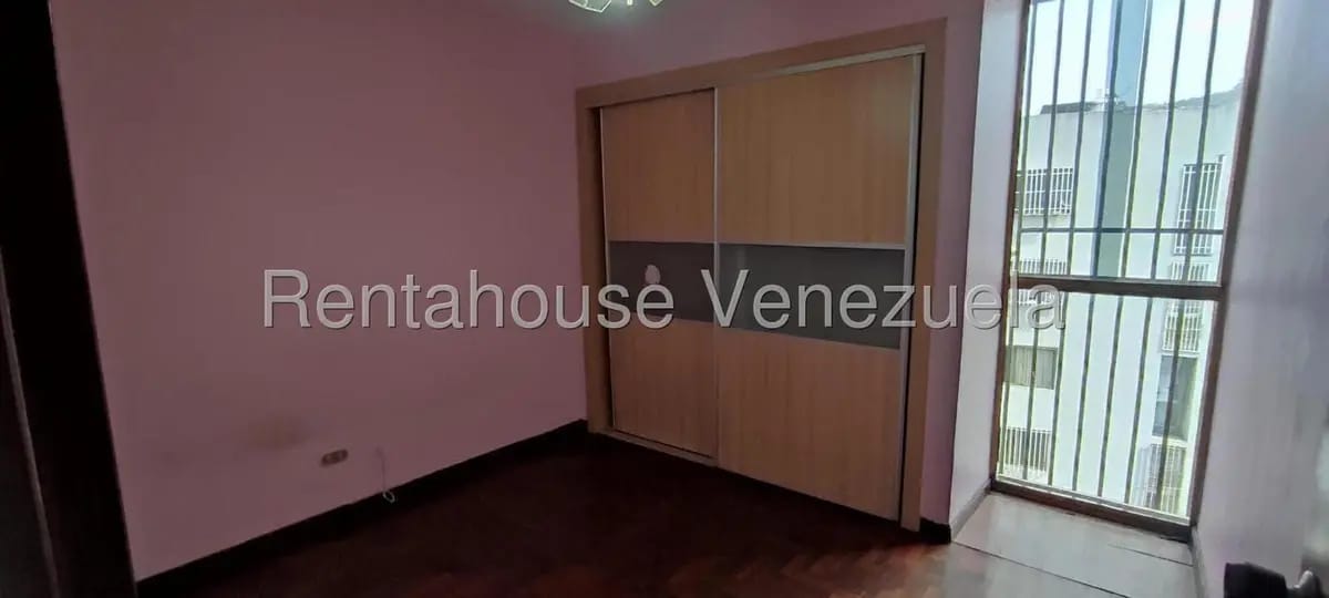 Apartamento (Penthouse) en Venta en El Paraiso, Distrito Metropolitano - 25