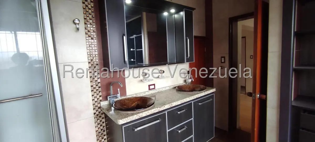 Apartamento (Penthouse) en Venta en El Paraiso, Distrito Metropolitano - 34