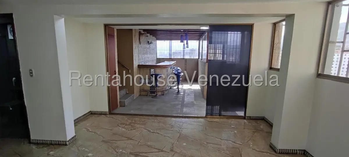 Apartamento (Penthouse) en Venta en El Paraiso, Distrito Metropolitano - 37