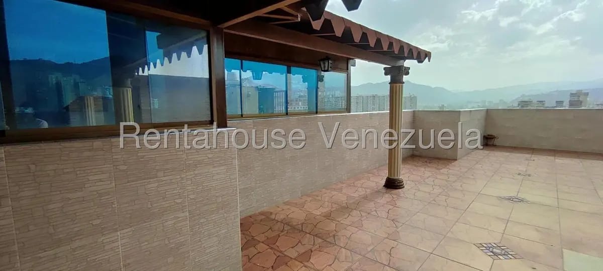Apartamento (Penthouse) en Venta en El Paraiso, Distrito Metropolitano - 57