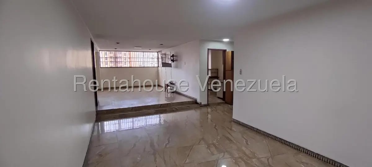Apartamento (Penthouse) en Venta en El Paraiso, Distrito Metropolitano - 8