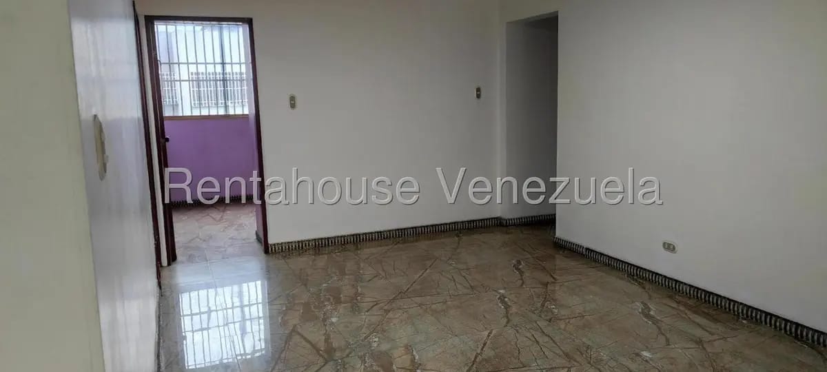 Apartamento (Penthouse) en Venta en El Paraiso, Distrito Metropolitano - 9